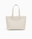 Bolso shopping logotipo en relieve y colgante metálico marfíl